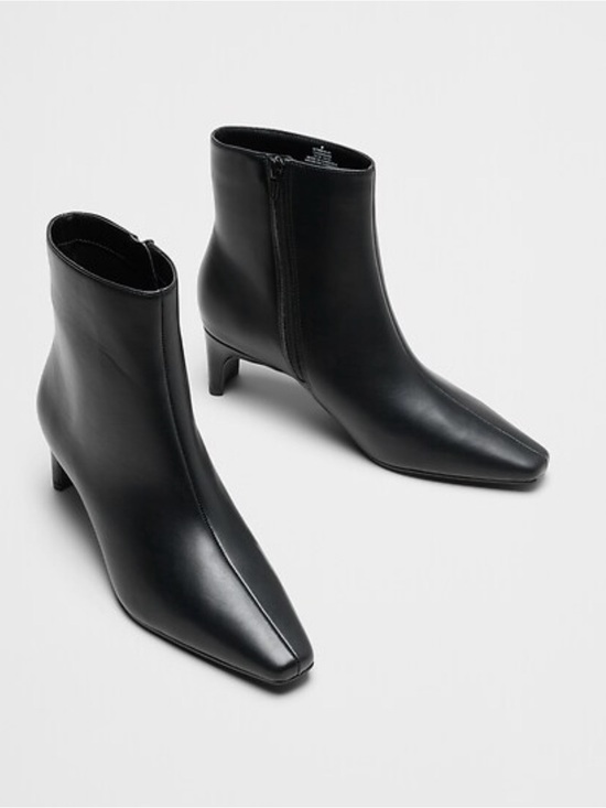 Banana Republic Shoes - Banana Republic Black Vegan Leather Square-Toe Ankle Booties Size 9